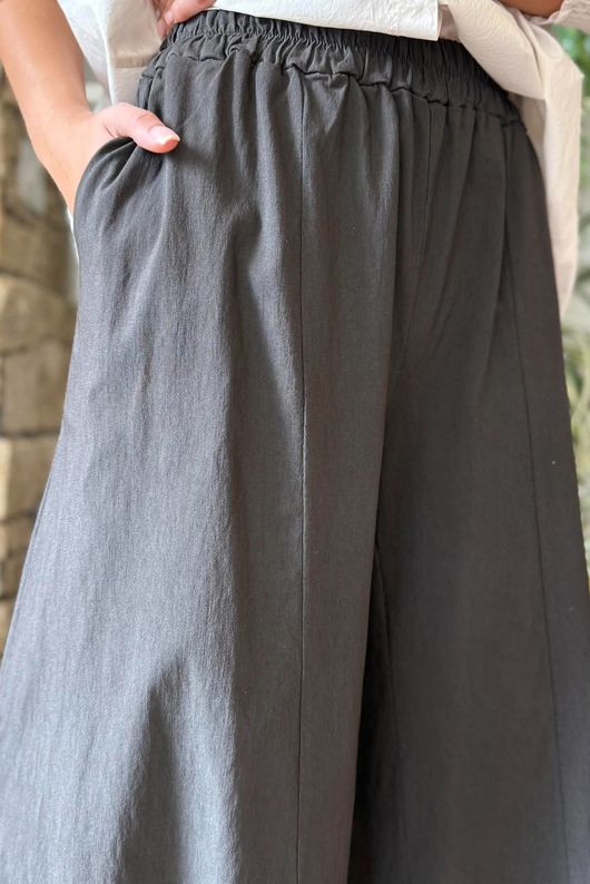 Bennie Quirky Barrel Pant Coffee Bean